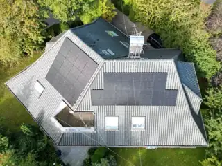 Photovoltaik auf mehreren Dachflächen