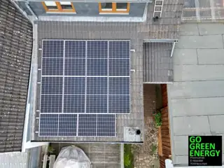 Solarmodule auf der Dachgaube